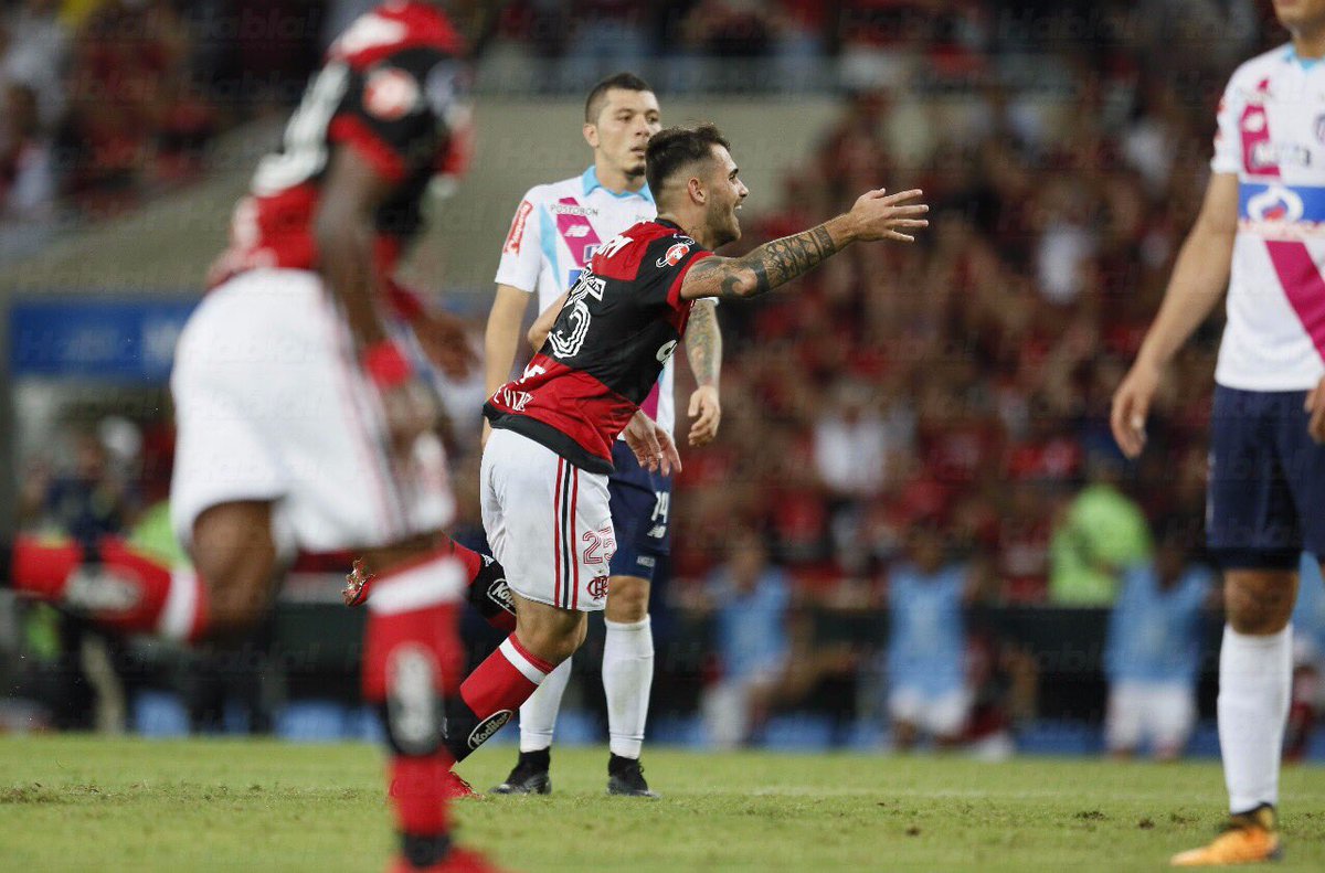 #YoCreoEnJunior ¡Muy atentos que vamos a rifar mínimo dos entradas para ir a ver a Junior frente a Flamengo  y América en el Metropolitano! Comienza siguiendo nuestra cuenta de Instagram @habladeportes_ y danos RT a este post.
