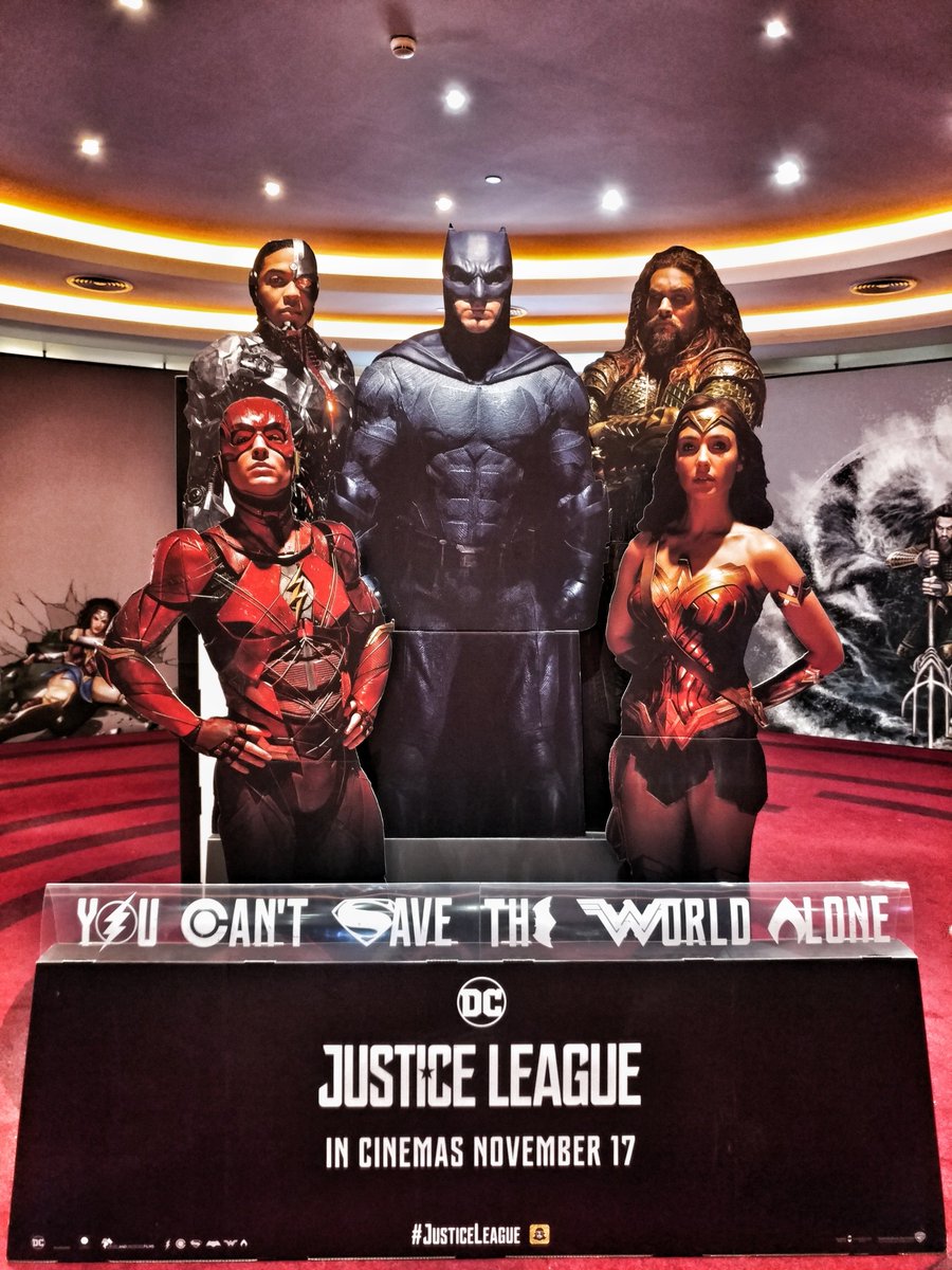 Avnishrai's tweet image. Thoroughly enjoyed #JusticeLeague in IMAX 3D. I DIG IT! Fresh perspective on the DCEU and without any doubt #TheFlash steals the show ⚡