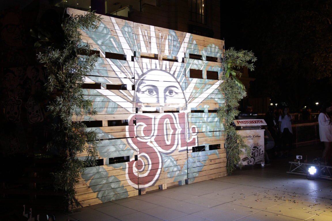 mundocerveza's tweet photo. Estuvimos en el #AfterSol porteño y te contamos todo
https://t.co/sJVhA74ctH https://t.co/ZkmIy8vhRy