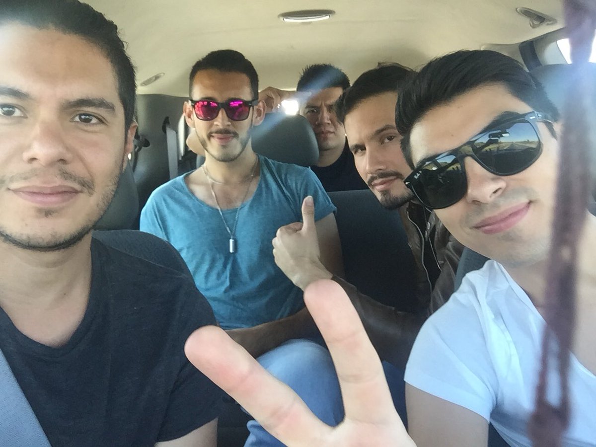 Ya vamos rumbo a #Aguascalientes, nos vemos hoy en Sala Madero - 9PM - Entrada Libre (Calle Madero 962)