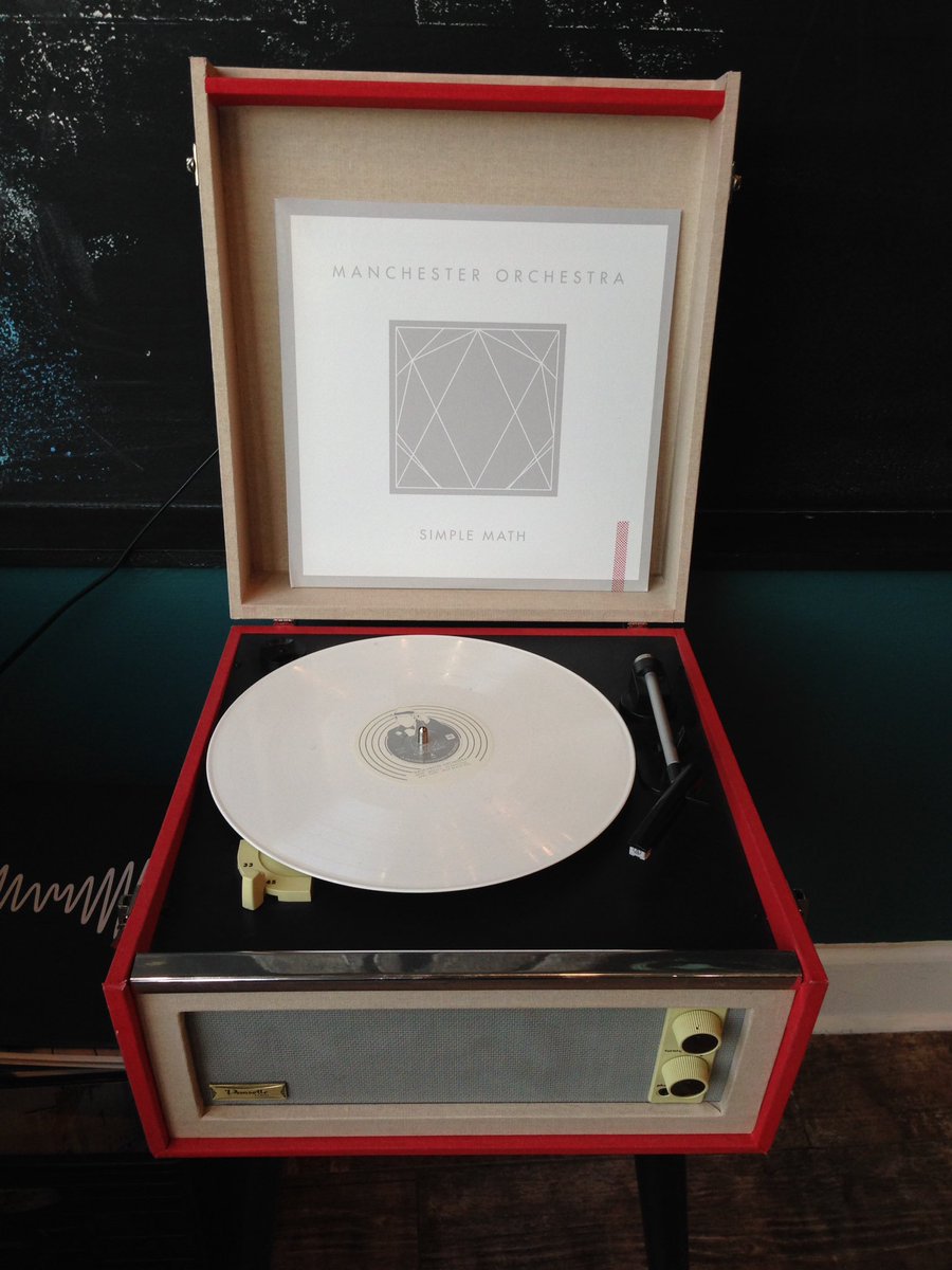 ariascec's tweet image. A little @ManchesterOrch #simplemath #becausemath #onamathpostroll