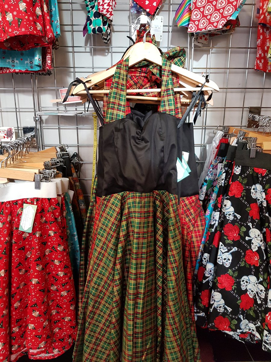 ayeayemissy's tweet photo. I have had a good restock and shuffle about in @CanterburyMaker in @Whitefriars_eu #Canterbury #handmadeinkent #vintage #repro https://t.co/iztFW8ayYx