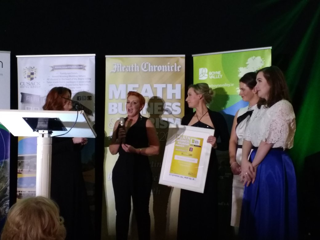 meathchronicle's tweet photo. The award for Best in Marketing goes to... The Bective Restaurant Kells! Congratulations #MBTAwards17 https://t.co/0n3Sh5vUNa