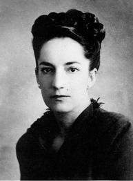 juanmeriguetm's tweet photo. "Esta historia es como la espiga, 

puede volverse HARINA

o SIMIENTE " 

NELA MARTINEZ

Natalicio: 24 de noviembre, Cañar. https://t.co/HI5P9xo6yZ