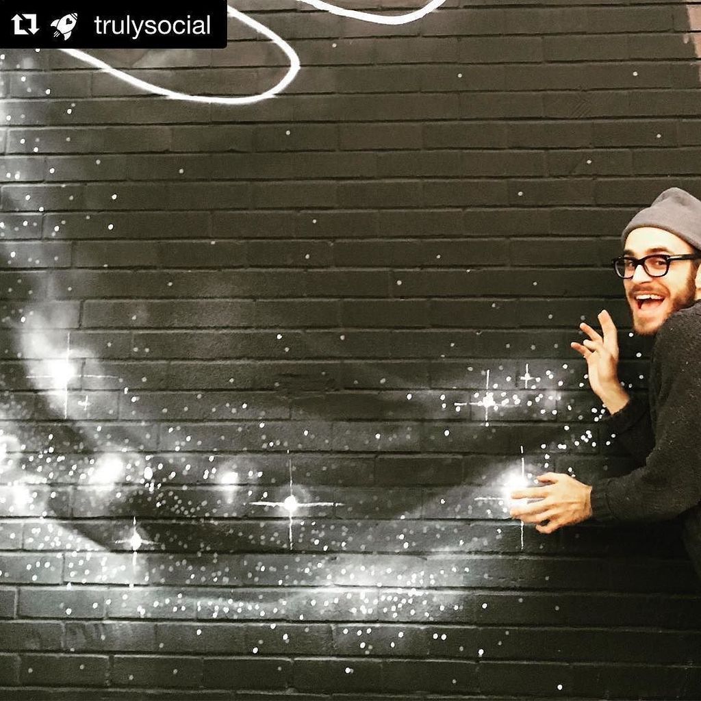 missrogue's tweet photo. Super excited about another magical addition to our growing team! Welcome @apglsi!!! We are super excited to have you join #teamtsi
#Repost @trulysocial (@get_repost)
γ»γ»γ»
This just in: Thereβs a new magic guy at TSI (move over @chr.pearson ...π). We are so excited to haβ¦ https://t.co/5M209kB6j8
