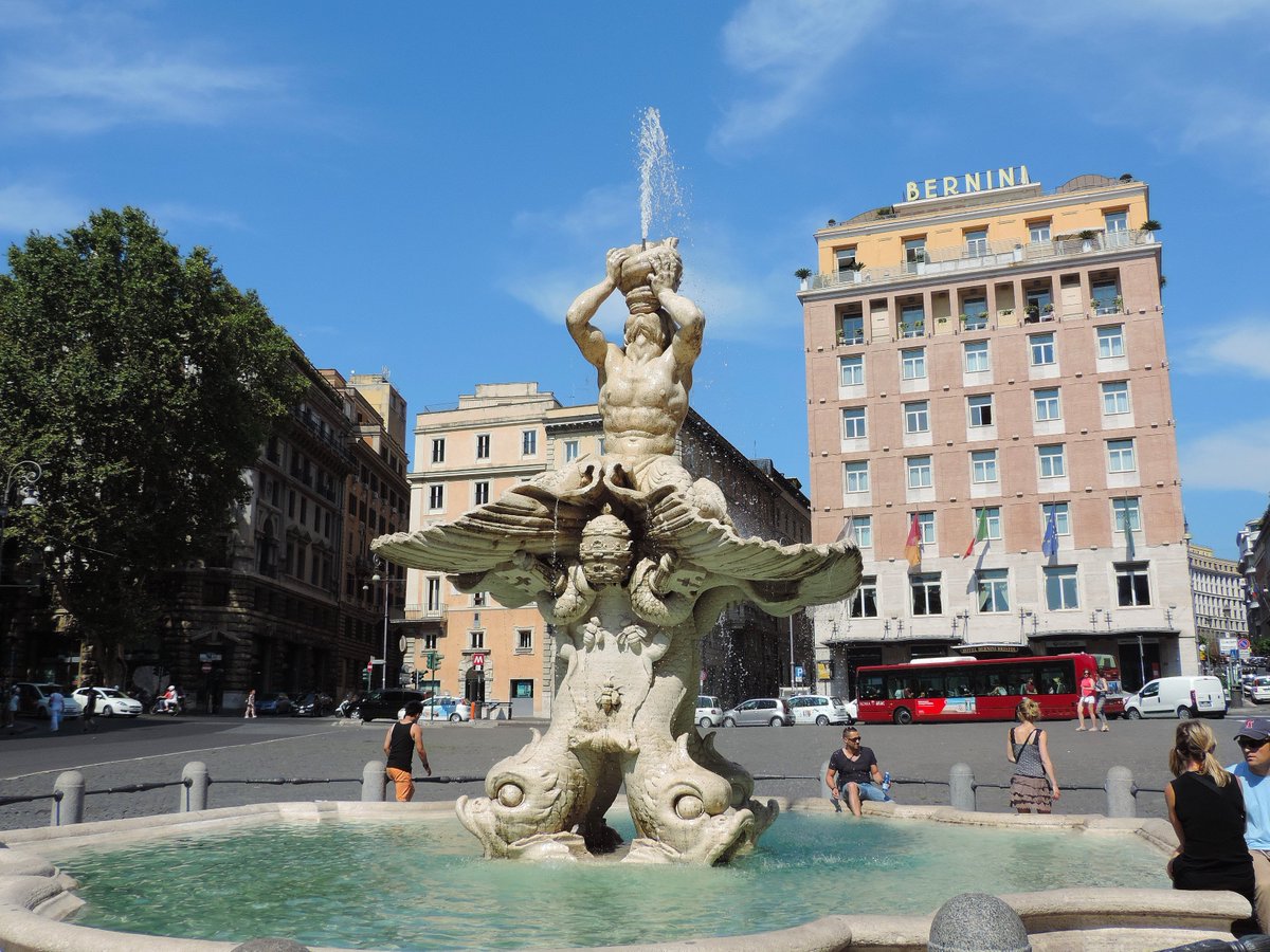 バルベリーニ広場