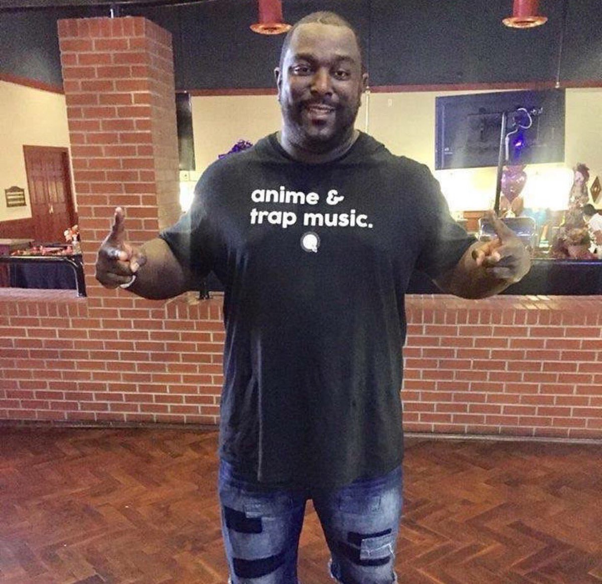 TheQuirkShop's tweet photo. Make sure to catch our sale on everything nerdy and nerdy ❤️ use code BFCM20 for 20% off 

#BlackOwnedBusiness https://t.co/GynPOh2JCt