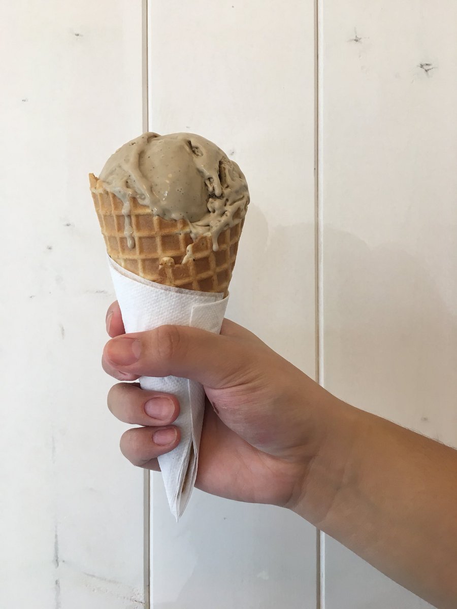 BucketsIceCream's tweet photo. Whether you’re working, studying or shopping, it’s always better to multitask with an ice cream in hand. Now available!!Get your liquid nitrogen scoops in our signature waffle bowl OR a perfectly formed cone!
#icecreamcone #onehandfree #multitasking https://t.co/ciRXStL9Tb