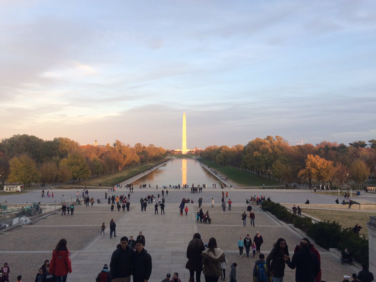 EditorSophie's tweet photo. Goodbye Washington and #MESA2017DC 🇺🇸 It was great! https://t.co/53FQZVwKQ6