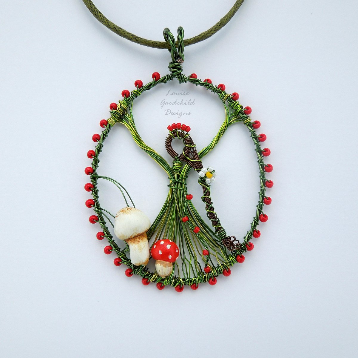 LouiseGDesigns's tweet photo. Woodland goddess pendant, wire woman pendant, wire goddess jewellery, na⦠https://t.co/k1sHCMkQbs #Etsy #WireGoddess https://t.co/CrpoVKFmaL