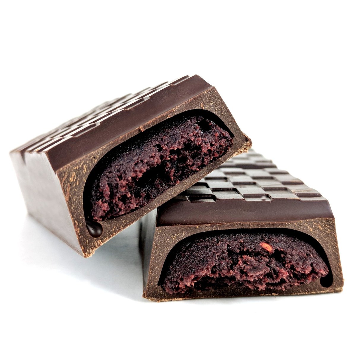 CoracaoChoc's tweet photo. Our biggest sale of the year is now live! Get 25% OFF Storewide! Including on this limited edition Superberry Bar! Sale ends Sunday 11/26 at 11:59pm pst.  https://t.co/4AJwTsNXSD https://t.co/hH4TfPzdRE