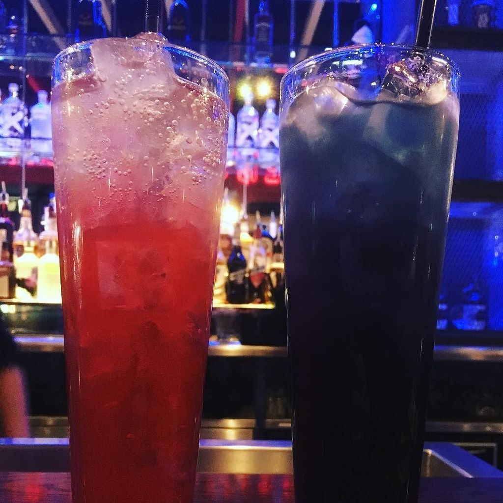 NikkiRHalliwell's tweet photo. It’s been a long week and I definitely needed this tonight. A night out with my better half @misshannonward ❤️ #drinks #cocktails #alcohol #drinkup #bornthisgay #loveislove #queer #lesbian #instagay #girlswholikegirls #loverstyle #girlfriend #neededthis https://t.co/TRqk18sw2O https://t.co/Npwa3PZUri