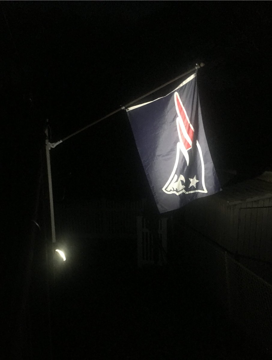 JamesMCorliss's tweet photo. #PatsNation waves... day and night. https://t.co/9djD5XyYwH
