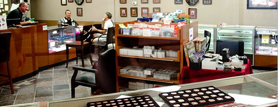 RidgeCoin's tweet image. Know where to find us in Rochester? Come by our Irondequoit or Henrietta store today: ow.ly/pNul30geeej