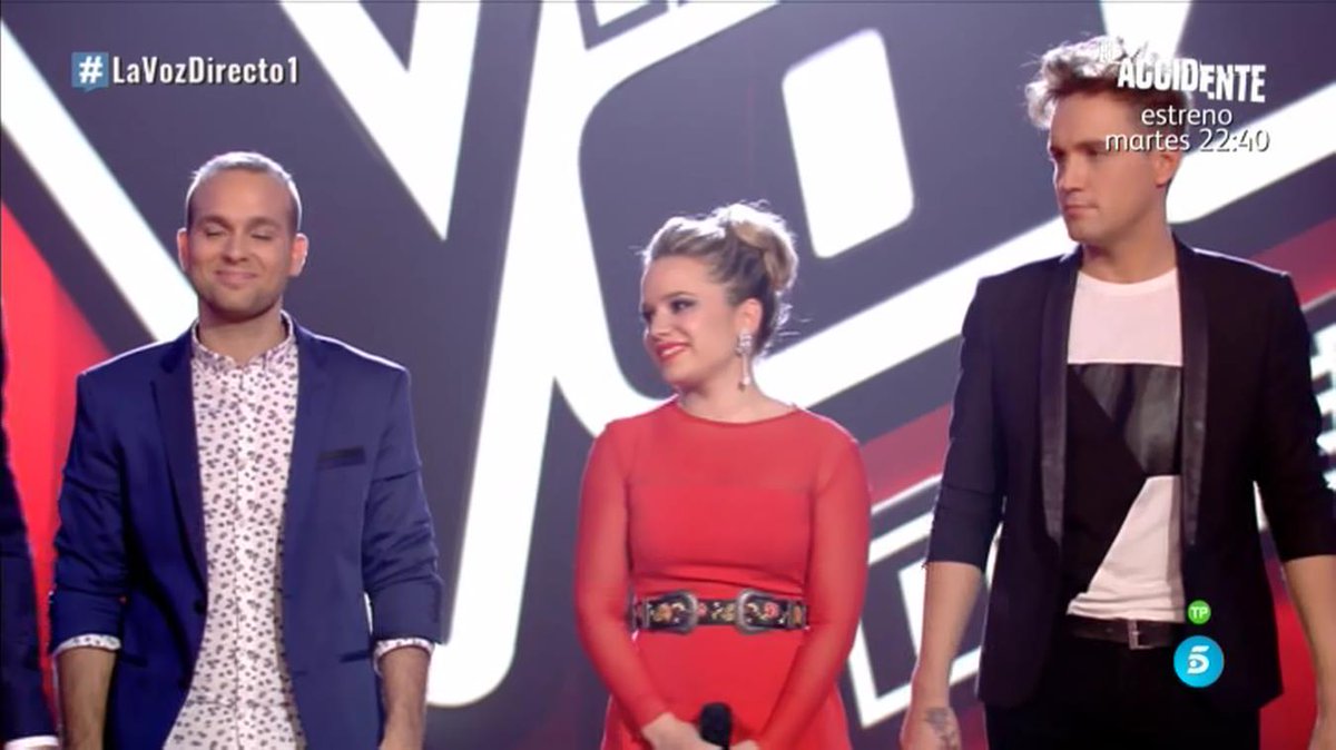MusicTelecinco's tweet photo. #LaVozDirecto1 @manuelcarrasco_ lo ha dado todo en el escenario junto a su equipazo formado por @CarlosVLaVoz ,@giobermejo y @LunaGLaVoz https://t.co/ZWWybRIhiL https://t.co/kl8VxZrVgd