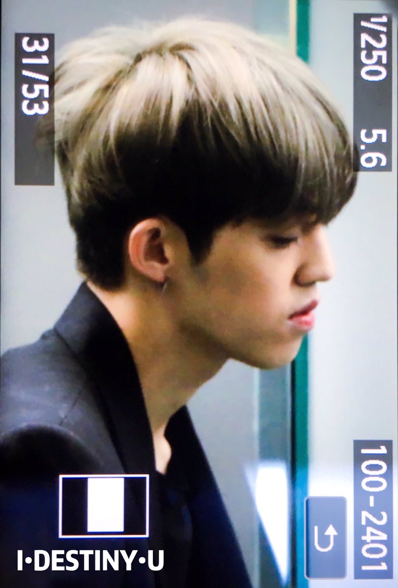 forever_scoups's tweet photo. 171125 인천출국 #SCOUPS #에스쿱스 #세븐틴 #SEVENTEEN @pledis_17 https://t.co/sELPhbhrh9