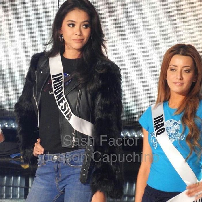 XYSBCA29's tweet photo. Keep calm and trust for god

#MissUniverse #Indonesia https://t.co/anGXvvFASC