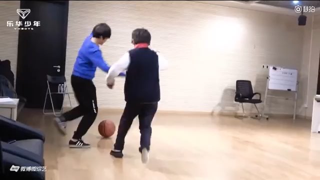 0809_YHBOYS's tweet photo. 改めて見たけど バブちゃん感すげぇ
追いかける時の動きとかぎこちなすぎて (//∇//) https://t.co/33suboq7Ds