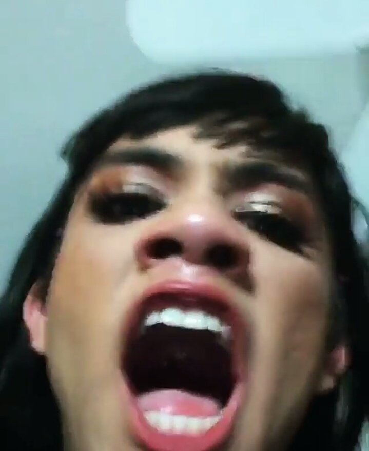 matatealv's tweet photo. Cuando mi mamá entra a la casa y huele un aire de tranquilidad. https://t.co/SQgUbpYpCS