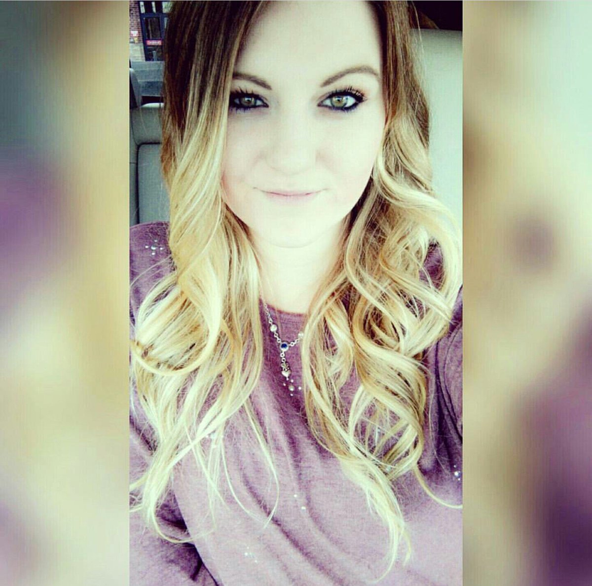 _kaiiitShaaank's tweet photo. 🎶Tangled hair and bruises on her knees
She wears her scars outside her sleeves
Always has a way of saying 'no way'
Some people don't get her, but that's okay
Move along boy
She's a tomboy🎶 https://t.co/aVkHL3PORl