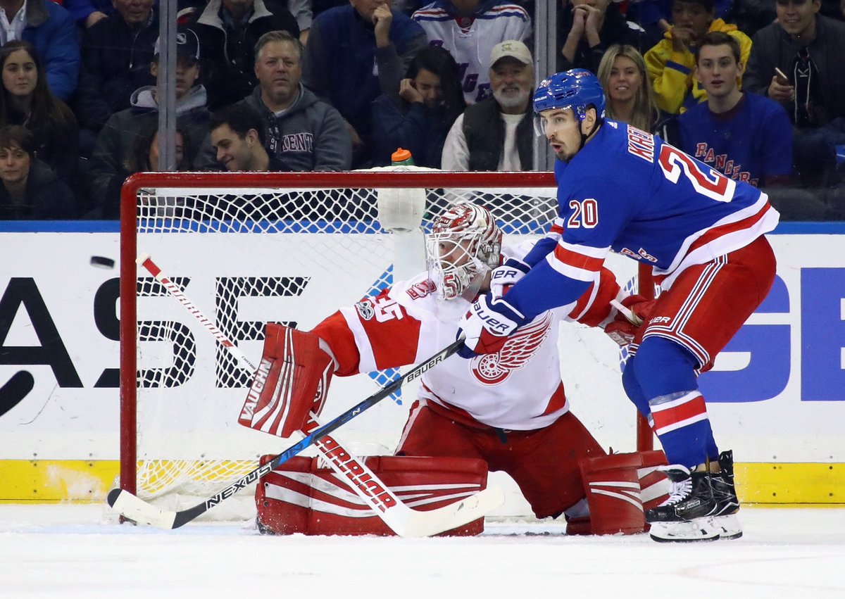 Trending: Howard and Lundqvist put on netminding clinic at Madison Square Garden: redwn.gs/2jkCj5b https://t.co/J7SZouHj0U