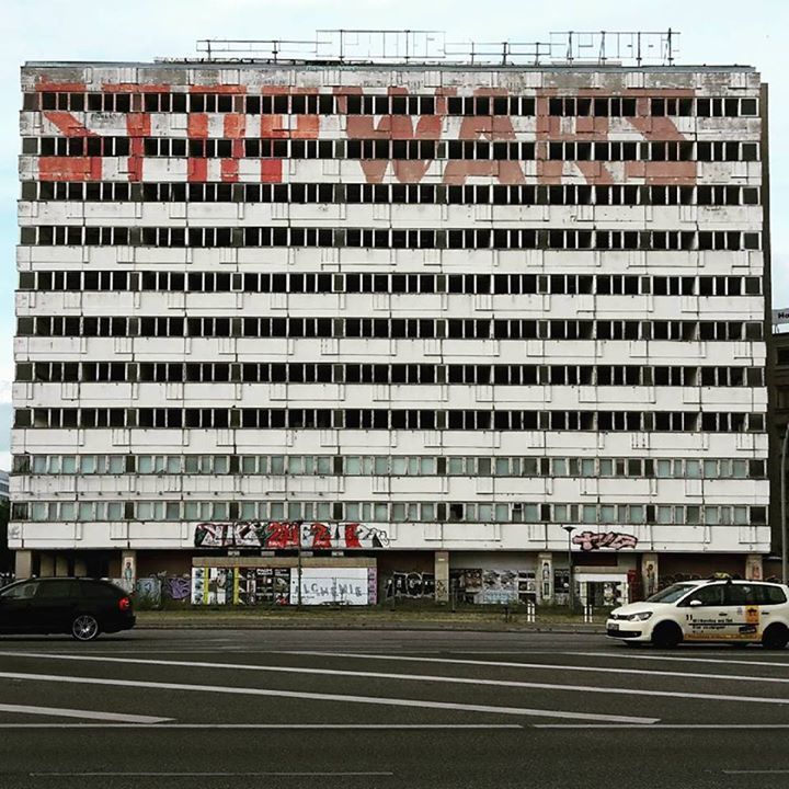 New picture uploaded on fhe FB page. Have a look !!