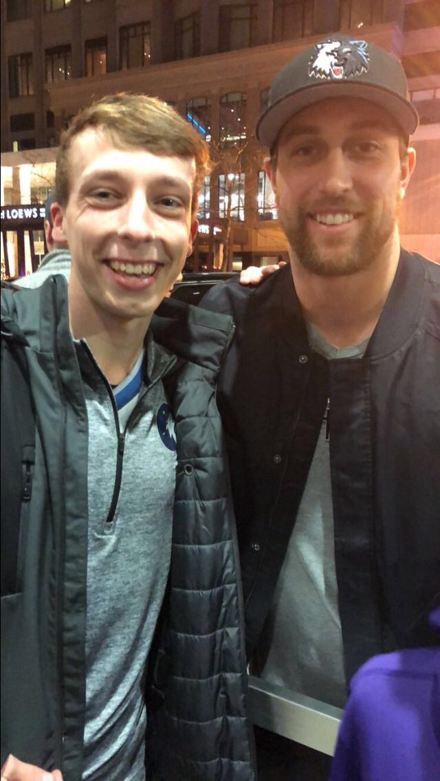 top10Weis's tweet photo. Big shoutout to @casekeenum7 and @athielen19 for making this B-day unforgettable! #SKOL https://t.co/t0uzDDEbGg