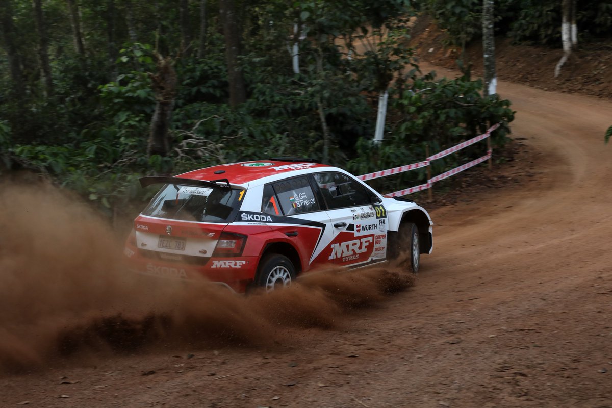 MotorsportSkoda's tweet photo. #aprc2017 #CoffeeDayIndiaRally @skodafabiar5 reigning champion Gaurav Gill @Gillracing comfortably in the lead @racetorque https://t.co/JQpHxjOzWe