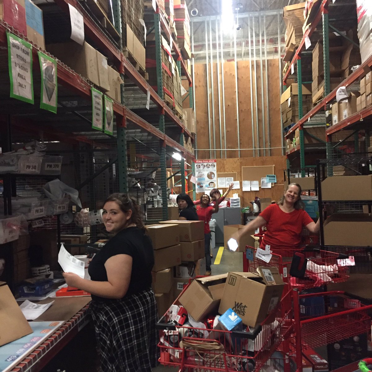 Amy_Sherer's tweet photo. Ship from store team hard at work filling our guests orders! So proud of their hard work! #onlyinBrea #fillit,pickit,shipit https://t.co/yhWF4ysg9C