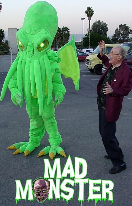 MadMonsterMag's tweet photo. Happy Birthday #UncleForry!
#ForrestJAckerman #4E #ForrestAckerman #Cthulhu #HPLovecraft #Lovecraft #NecroComicon #FamousMonsters #FamousMonstersOfFilmland #MadMonster https://t.co/Z9efJfdgYj
