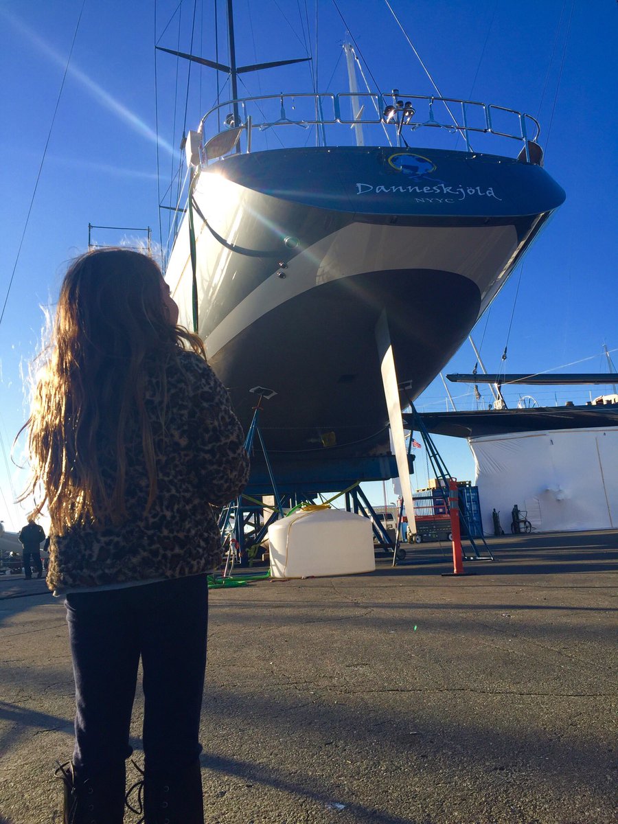 MisterMilnes's tweet photo. Little BIG dreams .... “I want to work on a boat!” -niece Gwen #workonaboat #yachtjobs #workonayacht https://t.co/ejdL9N7LWK