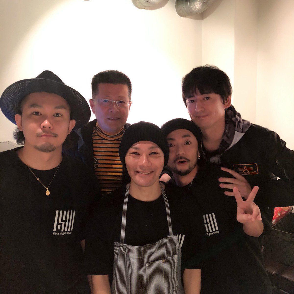 Lico Lion V Twitter 昨夜は博多の大先輩 博多華丸 大吉の大吉先生と いつもお世話になってる南インド料理106の木村さんが 6411に遊びに来てくださいました 有り難すぎる言葉をたくさんもらってホロッとした忘れられない夜 本当にありがとうございました 博多華 Lico Lion V Twitter 昨夜は博多の大先輩 博多華丸 大吉の大吉先生と いつもお世話になってる南インド料理106の木村さんが 6411に遊びに来てくださいました 有り難すぎる言葉をたくさんもらってホロッとした忘れられない夜 本当にありがとうございました 博多華