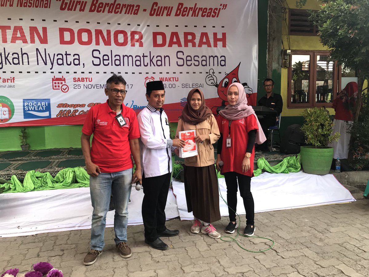 Ciafaraa's tweet photo. @wifi_id Keseruan Peringatan Hari Guru Nasional #WICO_SMKDARULMAARIF_TR2 https://t.co/ekxkhrogF4