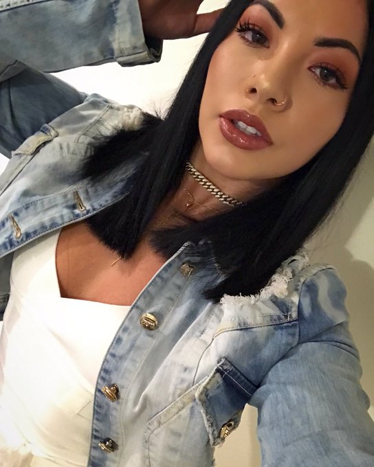 I'm back 🙅🏻 https://t.co/iqykef3JRw