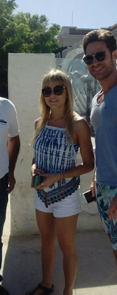 LasAngeliqueras's tweet photo. @Anboy88 [FOTO] @Anboy88 💜🎭🇲🇽 
🔗 @sebastianrulli Disfrutando nuestra ciudad La Paz se encuentran de vacaciones para realizar actividades turísticas como el paseo con el tiburón ballena🐋❣🐳#InfórmateAlmomento #LaPazBCS #TurismoNacional #InfórmateBCS
📎Gracias #InfórmateBCS #Cantamar https://t.co/AkM3Rd5wdO