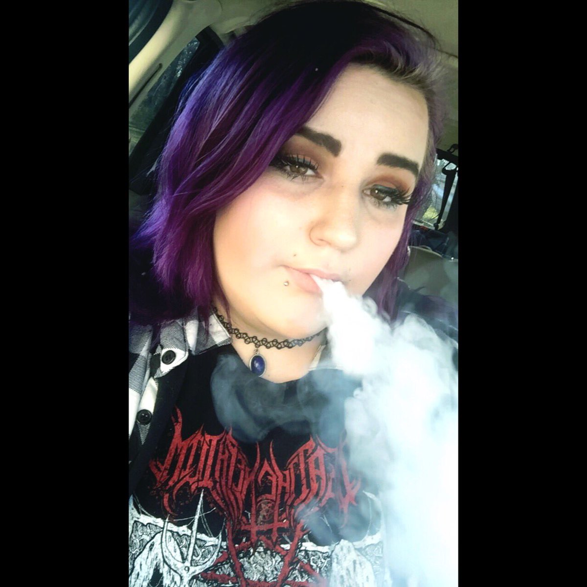 ButtButtMcGeek's tweet photo. #vapegirls #vape #vapenation #vapeporn #vapelyfe #vapedaily #vapegoddess #vapehappy #vapefam #vapebabes #vaping #vapinggirls #vapingladies #vapinglife #vapingbabe #vapinglove #vapelife #vapeclouds https://t.co/JUCy1jQR2P