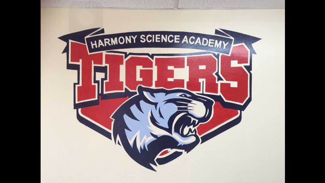 ebasqan1's tweet photo. Hsa Front Office #hsa #tiger #mural #graffiti #wallpainting #wallart #sketch #drawing #art #artist #artists  #drawingportrait #portrait #houstonart #houstonartist #enes #enesbaskan #ebaskan #ebasqan @ebasqan #chalk #boardmarker #satx #satxart #satxartist #sanantonioartist https://t.co/f6vqzDe3TT
