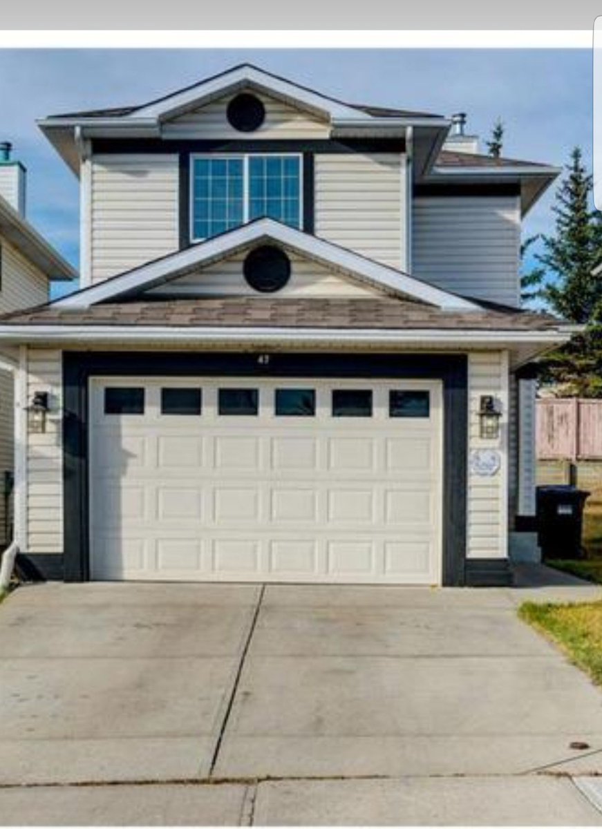 topyychomes's tweet photo. Another happy buyer. Thank you for your trust.#azizwadya #first_time_buyer
#calgaryrealestate #yychomes.ca #yychomes

https://t.co/E1HAz0PiDO https://t.co/AvlS8ntYTr