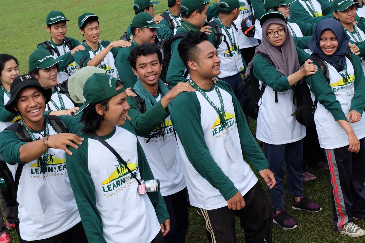 tanotoeducation's tweet photo. T-Friends, hari terakhir #TSG2017 dimulai dengan kegiatan Outbond. #tanotoscholars dituntut untuk bekerja sama antar team dan membangun kepemimpinan dalam setiap kegiatan yang dilakukan https://t.co/8xfEyU0Pc1
