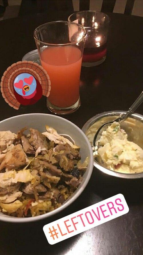 AliBCotte's tweet photo. Quiรฉn no estuvo asรญ hoy?? #leftovers #sobritasdelpavo #ThanksgivingPart2 #yummyfood๐ https://t.co/cceNDptTVJ