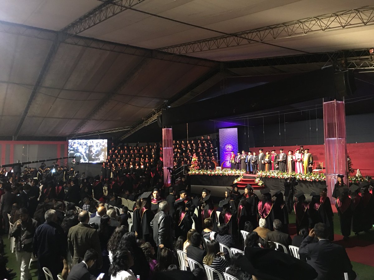 digeti_upeu's tweet photo. #GraduaciónUPeU17 en la @UPeUOficial https://t.co/ou9OyuS9Im