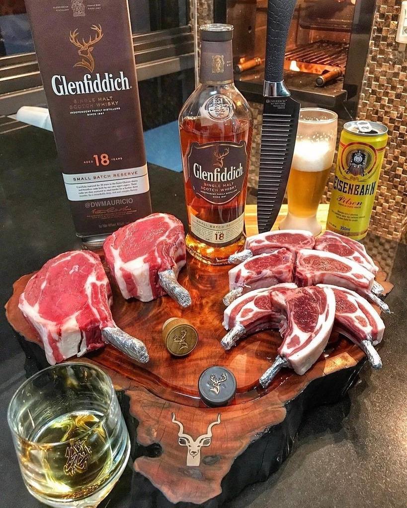 bbqandbottles's tweet photo. Crushing it as usual. .
.
Shout out to @dwmauricio
.
.
.
#JackDaniels #InstaScotch #Scotch #RareScotch #ScotchWhisky #ScotchPorn #WhiskeyPorn #Whiskey #Wisky #WhiskeyTime #WhiskyGram #WhiskyLove #WhiskeyCollection #SingleMalt #Islay #IslayScotch #IslayWh… https://t.co/g0eHEsaoAz https://t.co/vk5At1C2gn