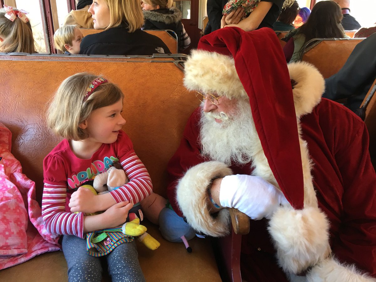 maddies_daddy_'s tweet photo. #SantaExpress2017 🎄🎄🎄 https://t.co/gezUaha1Tm
