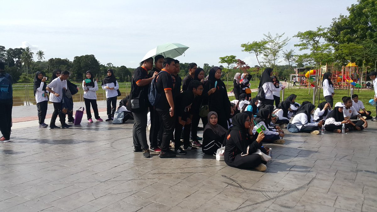 COP_2x17's tweet photo. [Live Update] Cabutan Bertuah 🎁 https://t.co/P47JukhOhY