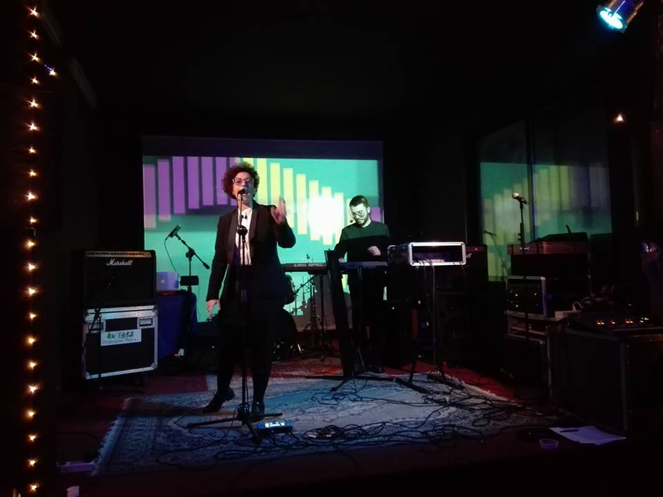 VidraOfficial's tweet photo. #vidra #tesla #synthpop #technopop #synthplayer #kawaispectra #live #liveshow #fallfestival #newtrack #ruparuparecords #kawai #italy #italiantechnopop https://t.co/F0Yc3KQHiC