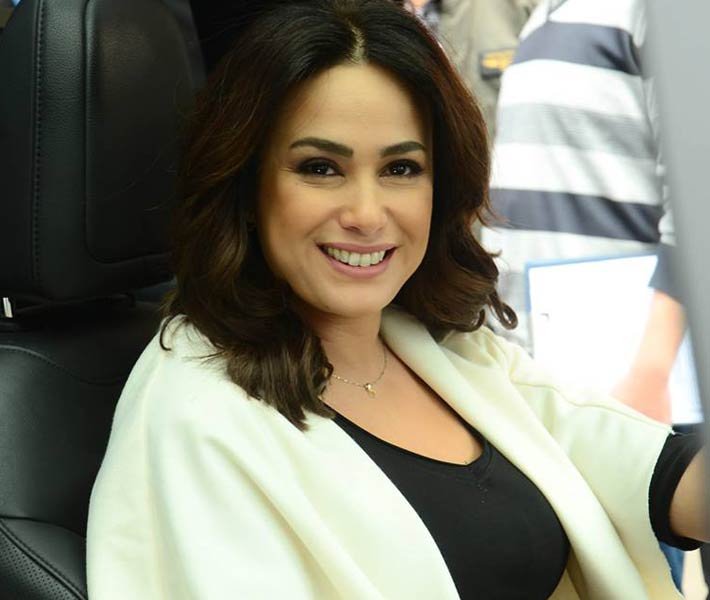 BuzzlikOfficial's tweet photo. هند صبري ..تعلن اعتزالها تجسيد هذه المشاهد - https://t.co/DAVINjwUM2 https://t.co/6vcg7hmeXO