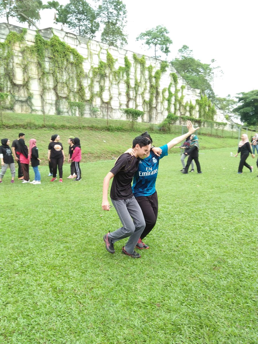INC_Uitm's tweet photo. Intan di dahi 💎
#interpersonalists #seed2017 #incsportsday17 https://t.co/p5LVUaGGfm