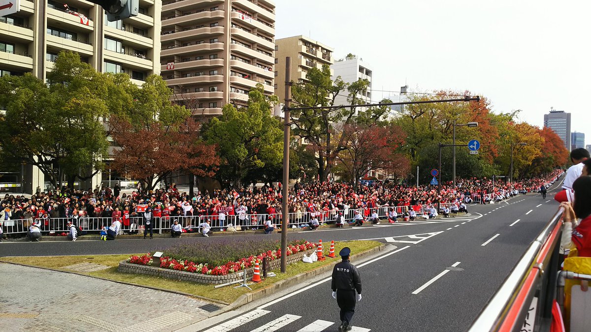s_d_naito's tweet photo. LOS INGOBERNABLES de JAPON

Amamos a CARP. https://t.co/KvlcVwsVcn