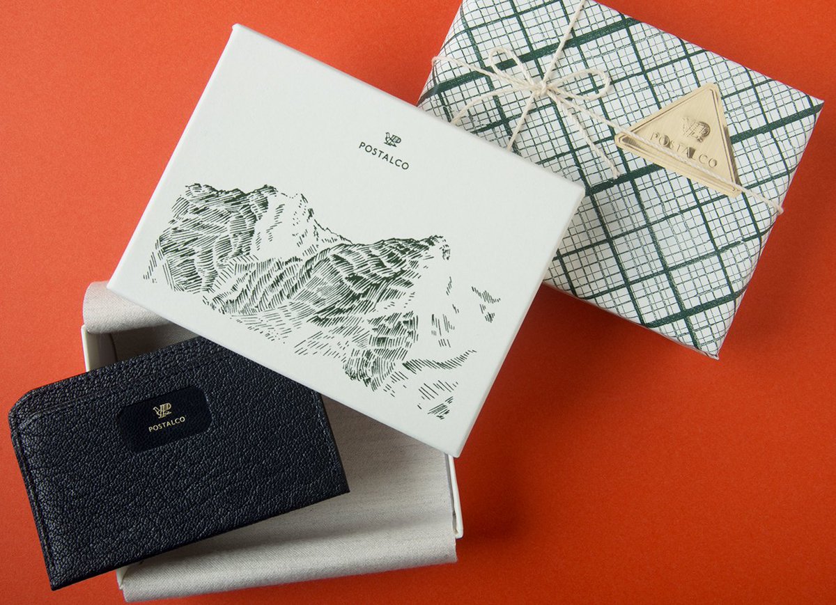 POSTALCO_NEWS's tweet photo. The pockets are shaped to make removing cards easy. The pocket dividers securely hold your cards and folded bills. Holds 10 credit cards. Flat Wallet https://t.co/7F5Y1X8yTb https://t.co/lZtzx2PP31 #postalco #flatwallet #smallwallet https://t.co/bpAdT8Lc3A