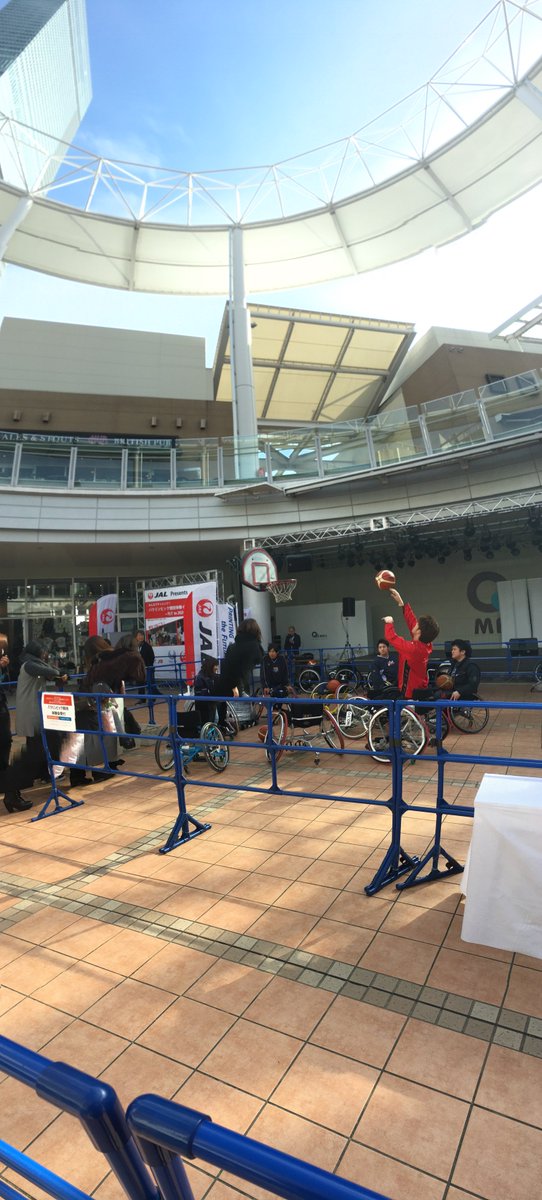 CHALLEATH's tweet photo. パラリンピック競技体験イベントツアー！〜FLY to 2020〜 
#JAL2020 #あべのキューズモール https://t.co/8uNqnWU68i